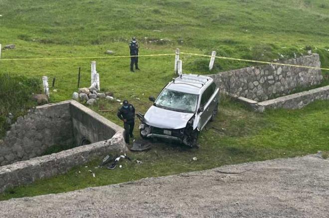 Mueren sobrevivientes de volcadura en Valle de Bravo