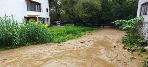 Tremenda granizada en Valle de Bravo