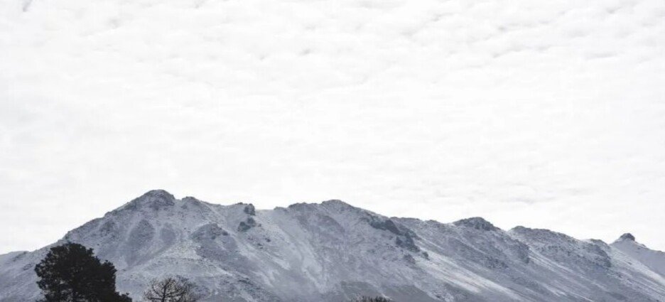 Nevado de Toluca amanece congelado y cerrado al público en plena primavera